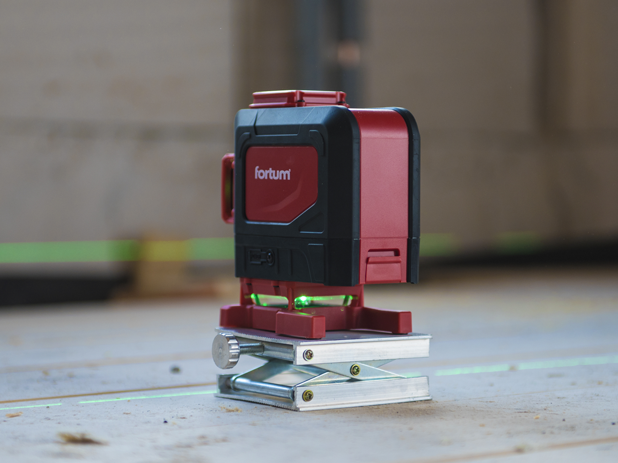 NIVEL LASER EXTOL LINEA VERDE CRUZ AUTONIVELANTE 30MTS - Imagen 5
